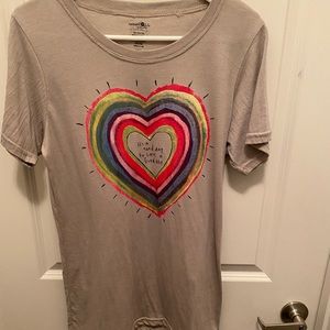 Natural Life Heart T-Shirt !!MAKE AN OFFER!!